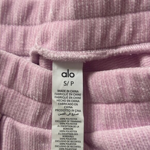 NEW ALO Chenille High-Waist Wide Leg Chalet Pant - Sugarplum Pink - Picture 7 of 8